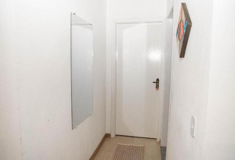Quarto Deluxe, Pousada Fm Premium   Vila Capivari