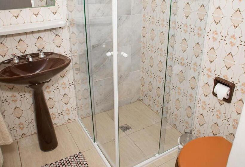 Quarto Estandar, Pousada Fm Premium   Vila Capivari