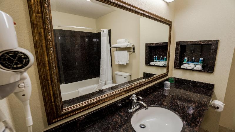 Quarto Estandar Cama King, Holiday Inn Express Hotel & Suites Pampa, An Ihg