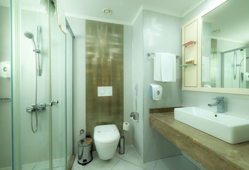 标准间侧面带海景, Crystal Waterworld Resort & Spa - Ultimate All Inclusive