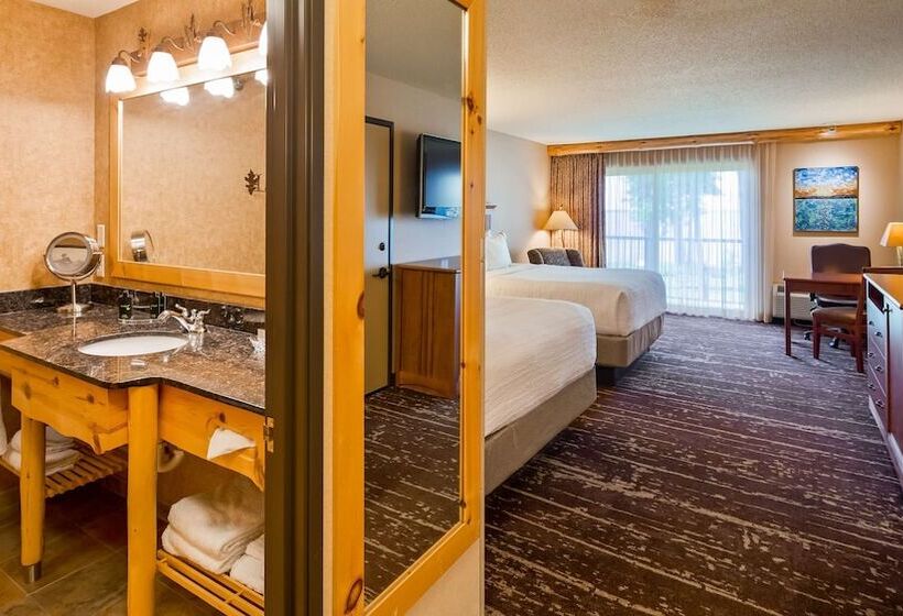 Номер Стандарт 2 Двуспальные Кровати, Best Western Premier The Lodge On Lake Detroit