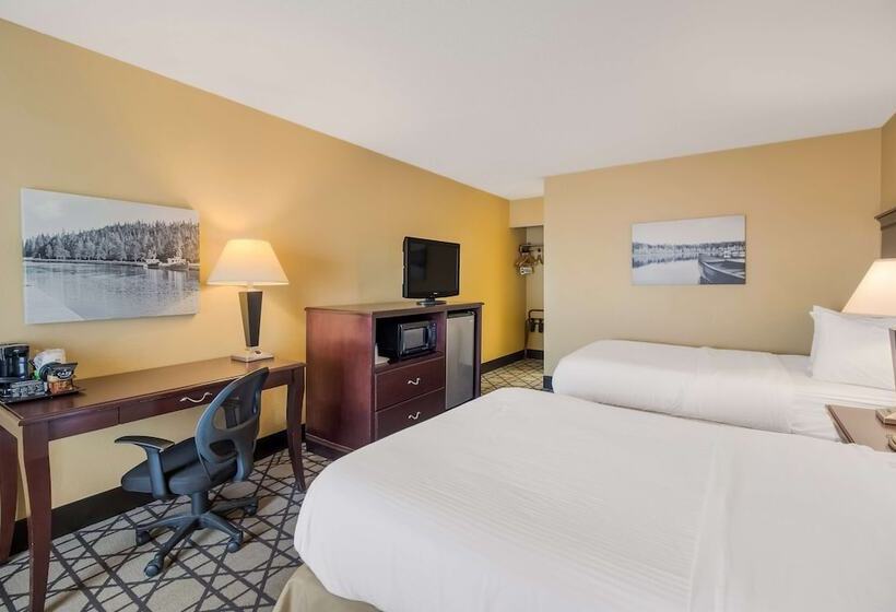 Номер Стандарт 2 Двуспальные Кровати, Best Western University Inn