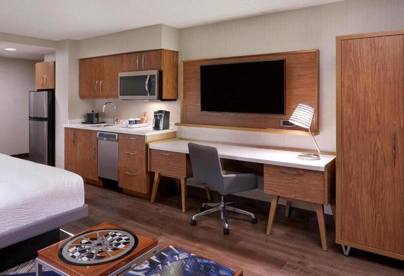 Студио Стандарт Кровать Кинг, Four Points By Sheraton Hamilton  Stoney Creek