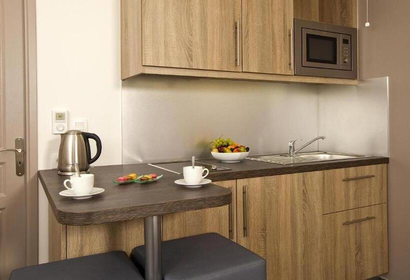 استودیوی استاندارد, Residhome Paris Issy Les Moulineaux
