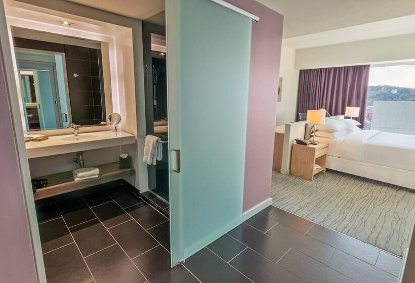 Номер Deluxe, Sheraton San Jose Hotel, Costa Rica