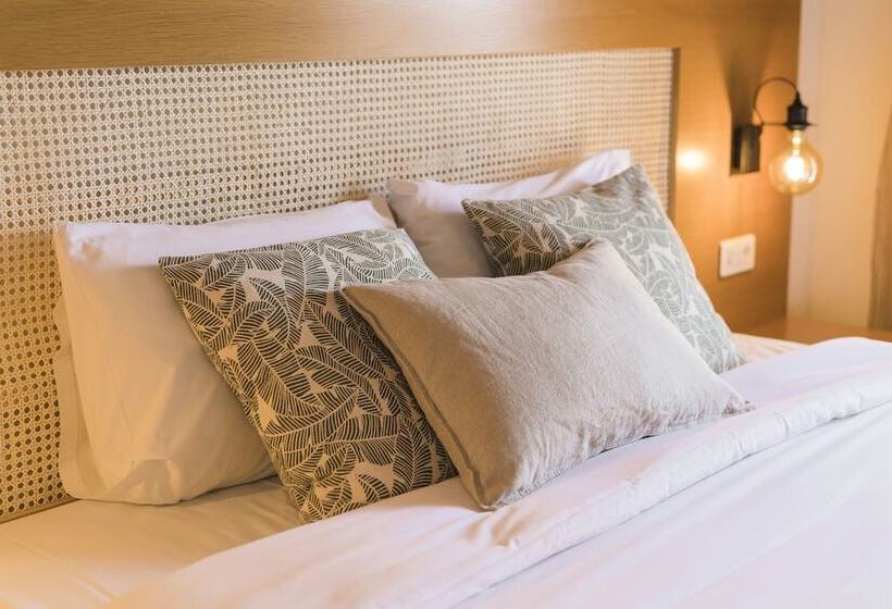 Бунгало Deluxe, Villa Di Mare Seaside Suites