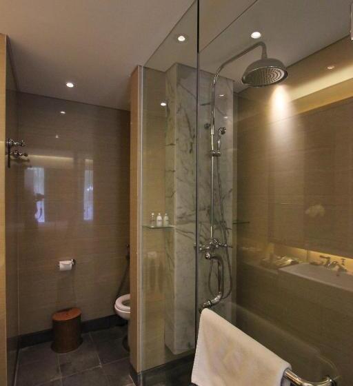 Номер Deluxe, Ossotel Legian