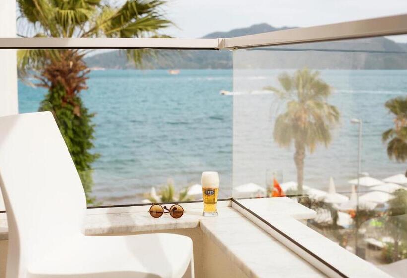 Номер Стандарт Боковой Вид на Море, The Beachfront Hotel Adult Only 16 Plus