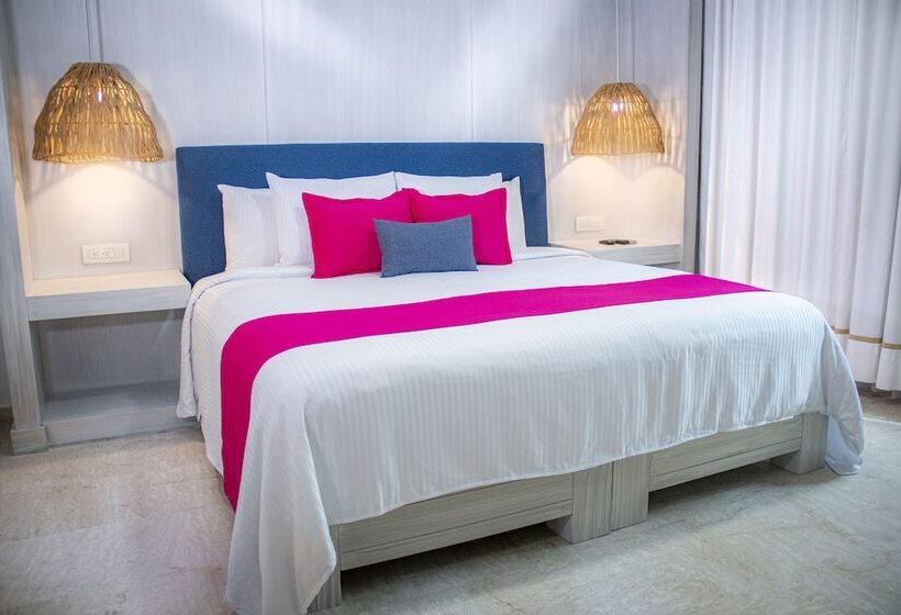 Suite, The Palm