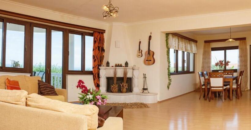 Вилла 4 Спальни, Zante View Studios & Villas
