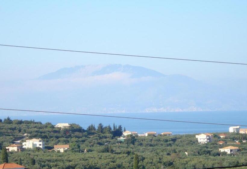 Вилла 4 Спальни, Zante View Studios & Villas
