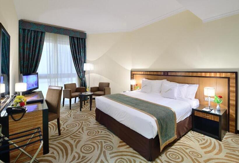 Апартаменты Deluxe 2 Спальни, Al Majaz Premiere Hotel Apartments