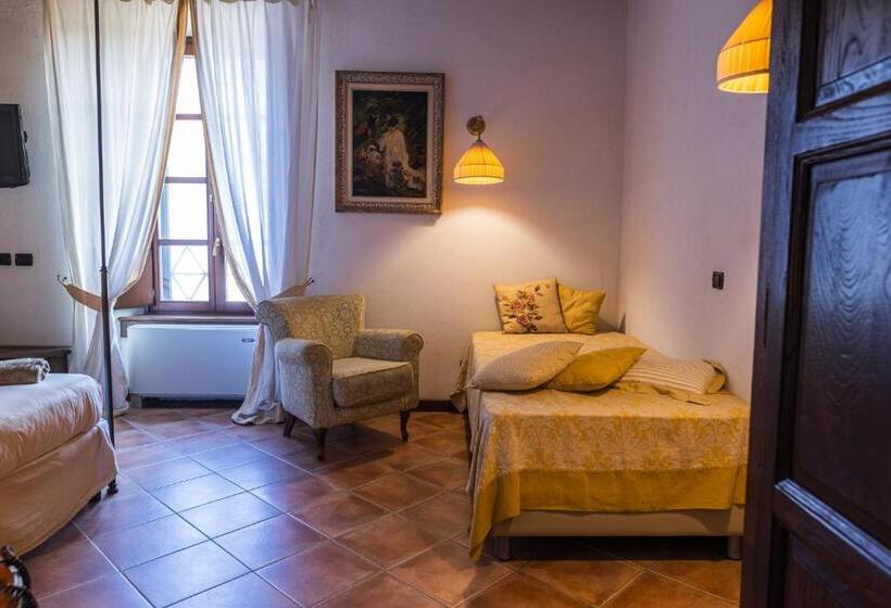 Номер Стандарт Трехместный, Al Castello Resort