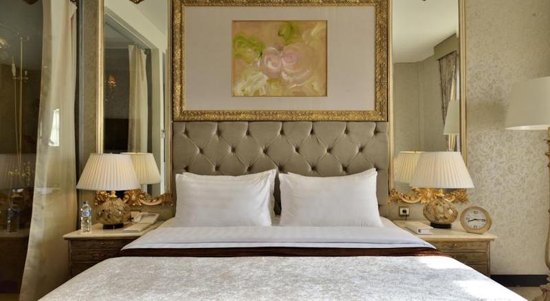 Люкс, Amaroossa Royal  Bogor