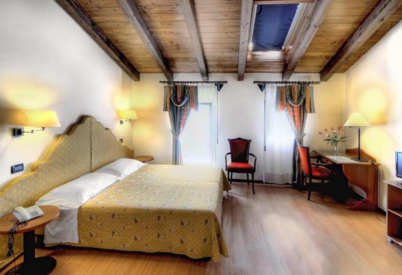 Номер Стандарт, Antica Locanda Il Sole