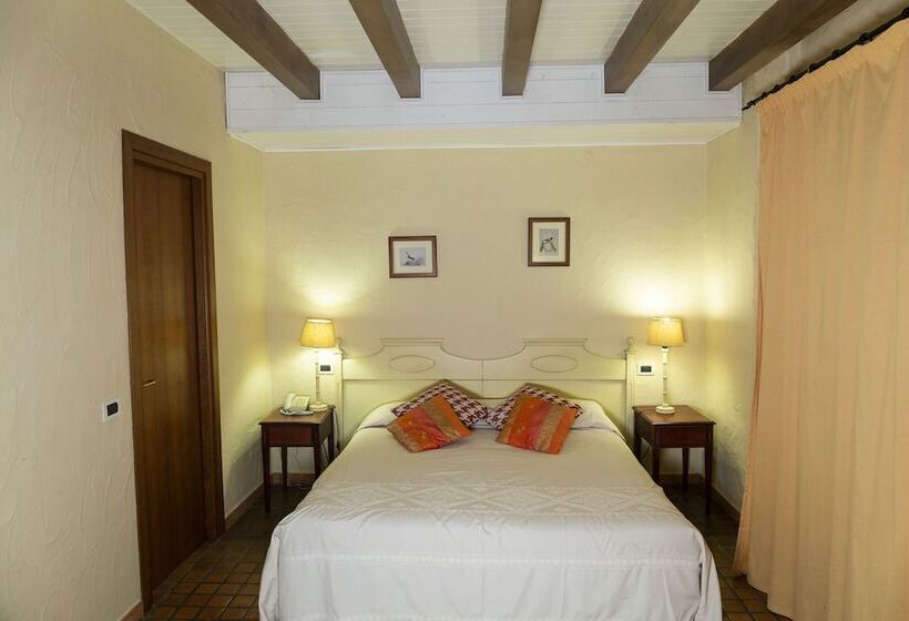 Классический Номер, Is Benas Country Lodge