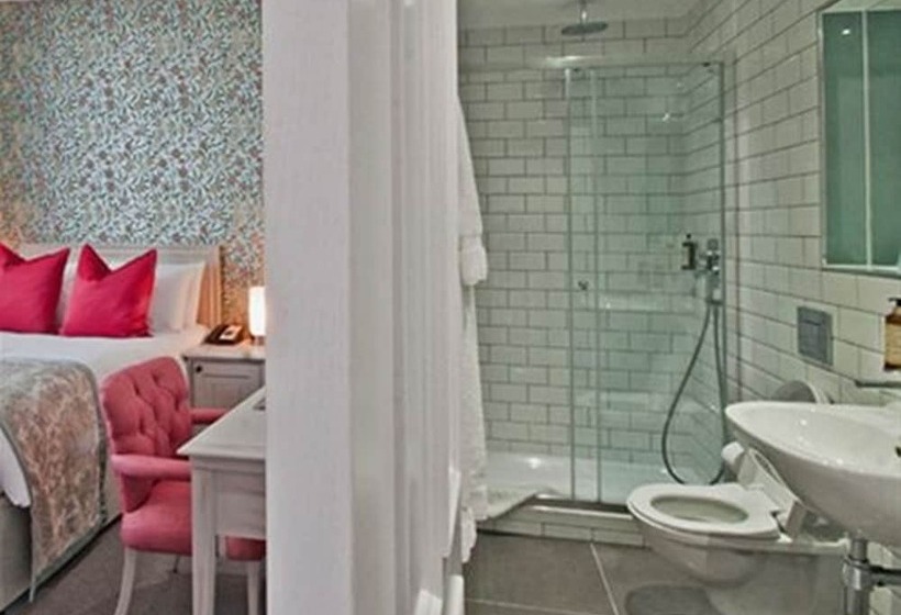 اتاق استاندارد سه نفره, W12 Rooms