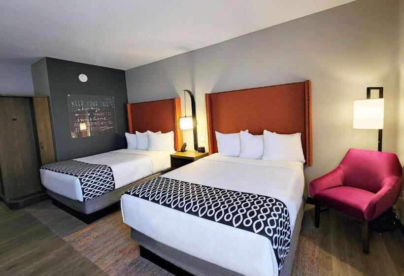 Номер Стандарт Адаптированный для Инвалидов, La Quinta Inn & Suites By Wyndham Pflugerville