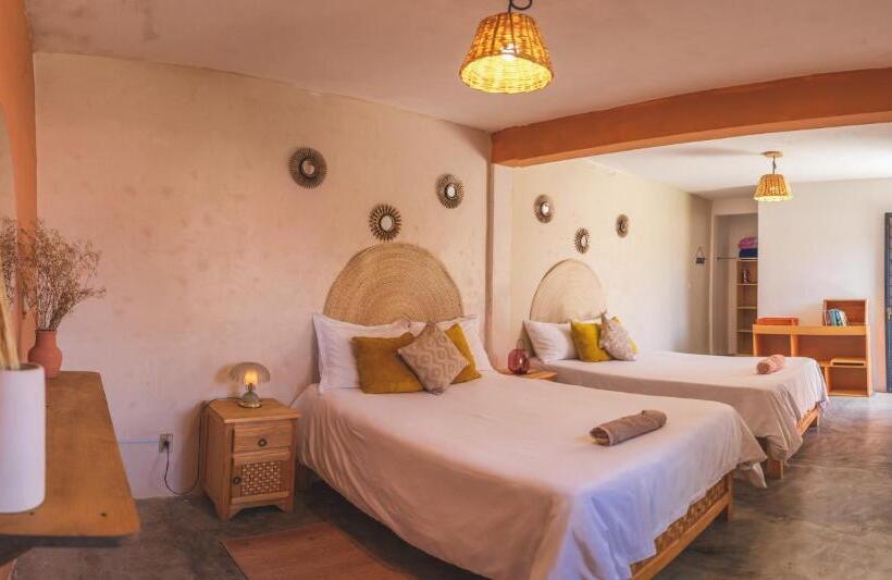 四人标准间, Casa Sofia Guest House