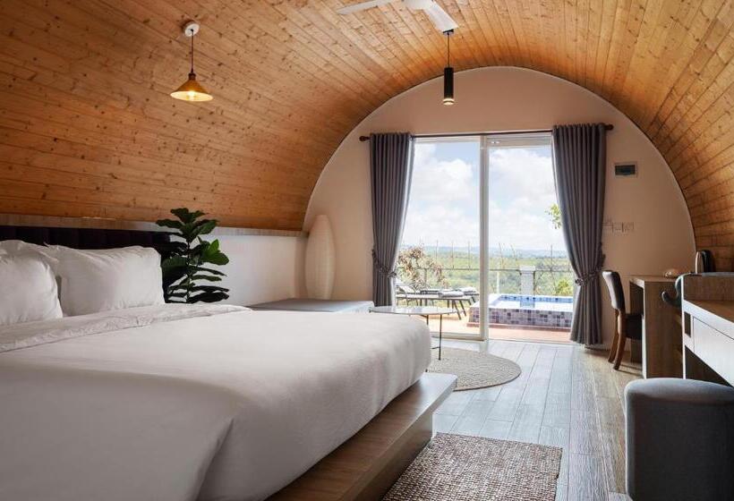 Полулюкс с Бассейном, Pidoma Resort
