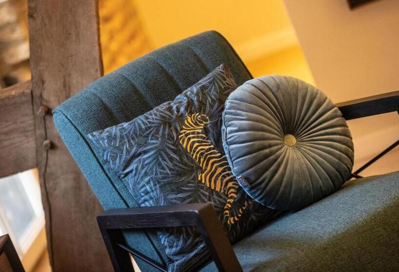 Quarto Economy, B&b Kasteel Wolfrath