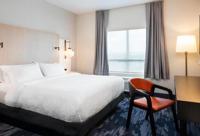 스탠다드 룸 킹사이즈 침대, Fairfield By Marriott Inn & Suites North Bay