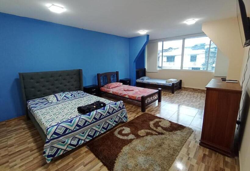 패밀리 룸, Hostal Avanza