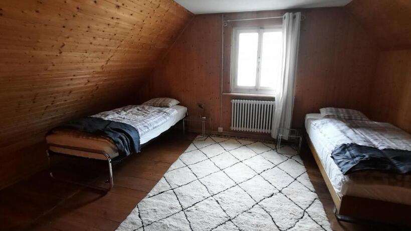 Номер Стандарт, Pilgerhüsli Backpacker
