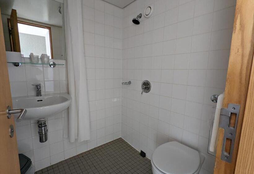 اتاق استاندارد, Broadview
