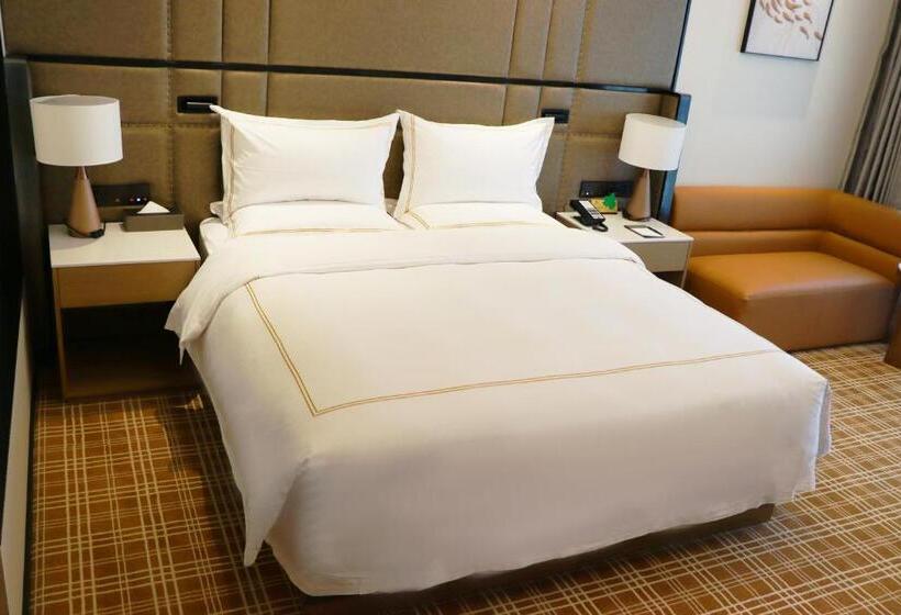 Номер Executive Вид на Сад, La Quinta By Wyndham Weifang South