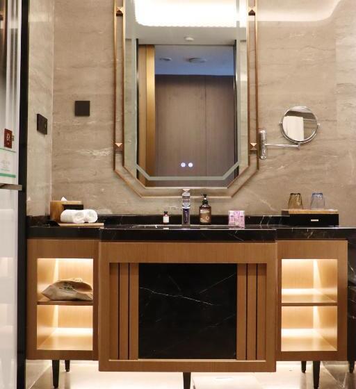 Номер Executive Вид на Сад, La Quinta By Wyndham Weifang South