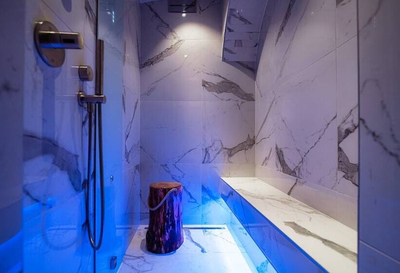 سوییت سوپریور, Aurum   Como Luxury Suites