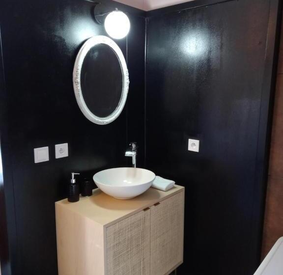 Номер Deluxe Вид на Сад, Château De Fabiargues