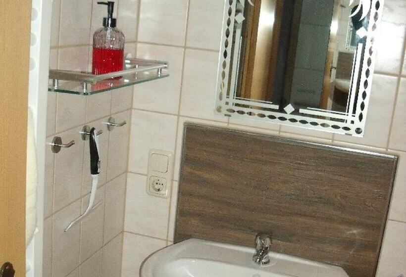 Номер Стандарт, Pension Hüttendorf 49 Gradnord