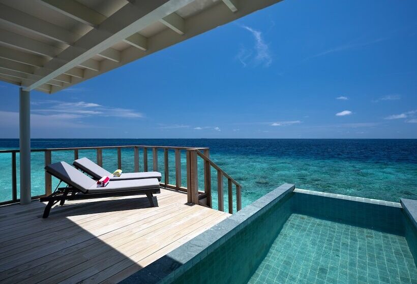 Вилла с 1 спальней и бассейном, Oblu Select Lobigili  Premium Allinclusive With Free Transfers