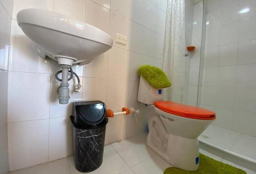 Quarto Estandar, Posada Shalain