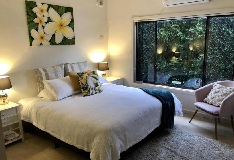 Escritório Standard Vista Jardim, Style Monterey Guest Studio Near Hospitals, Beach And Airport