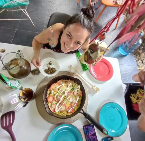 غرفة قياسية مزوَّدة بشُرفة, La Happycleta