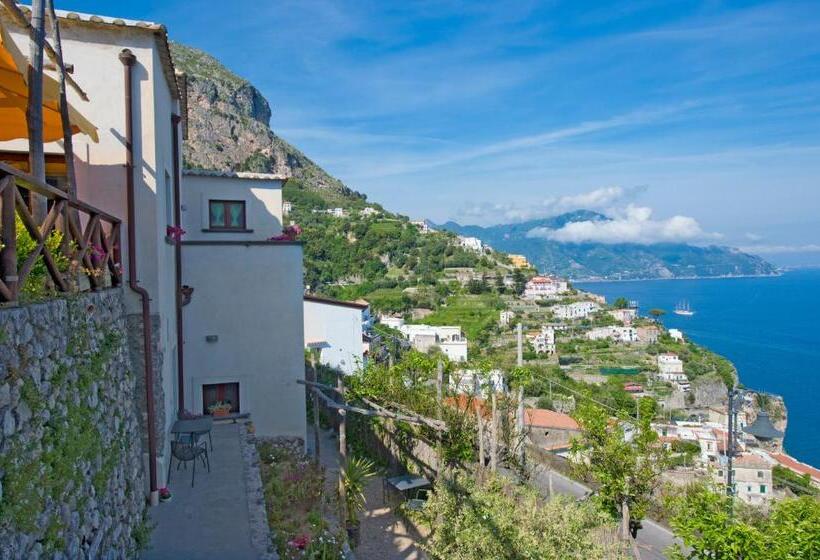 Номер Economy, L Antico Borgo Dei Limoni