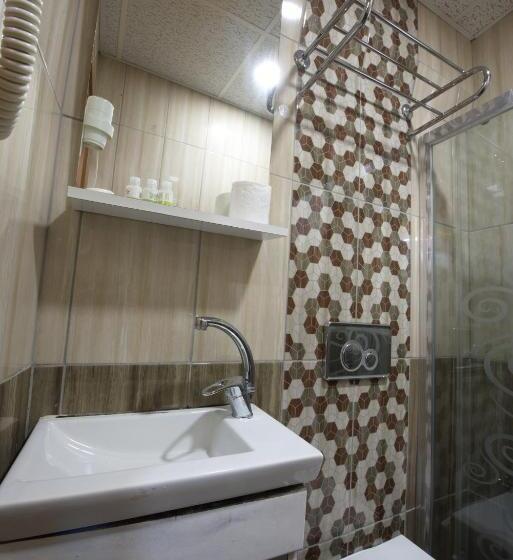 スタンダード４人部屋, Istanbul Sirkeci