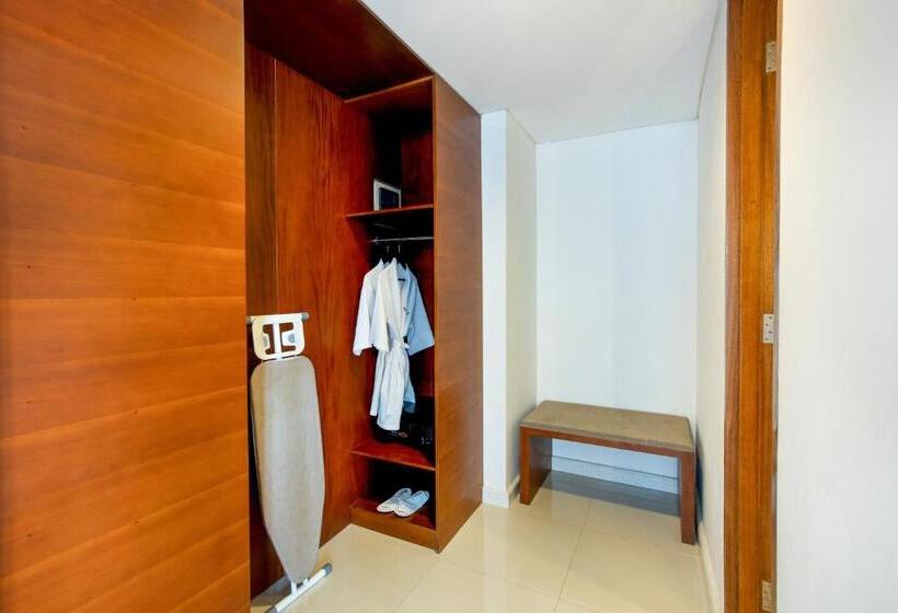 سوییت, Jambuluwuk Malioboro Hotel Yogyakarta