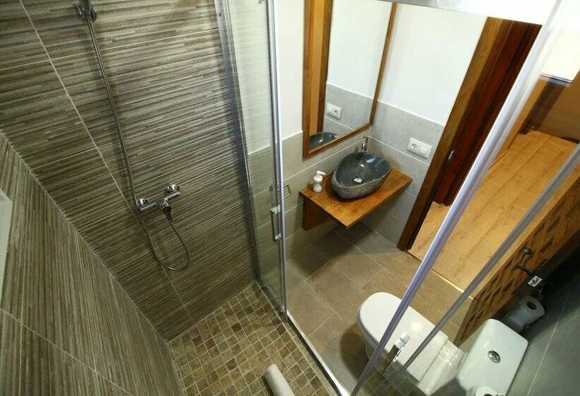 Апартаменты Comfort 2 Спальни, Apartamentos Mont Romies Plaza