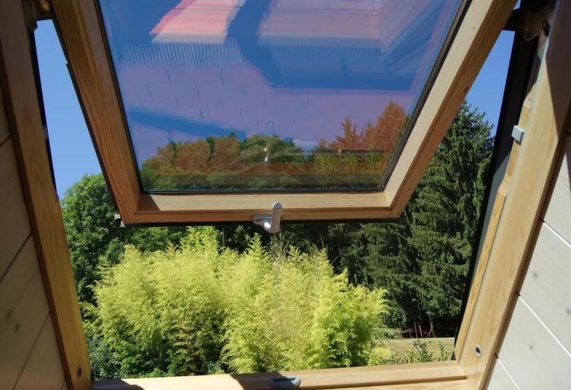 Standard room with outdoor bath, B&b Le Sourire Du Lac