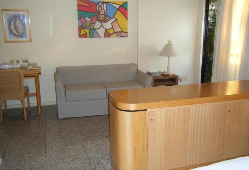Apartamento Deluxe 1 Quarto Vista Mar, Fortaleza 703  Fortaleza 713