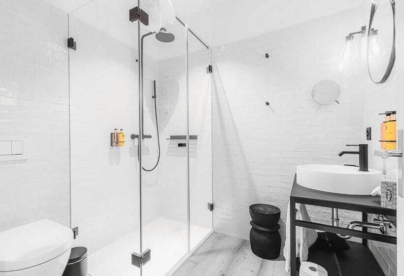 Люкс Повышенной Комфортности, Alpine Inn Davos