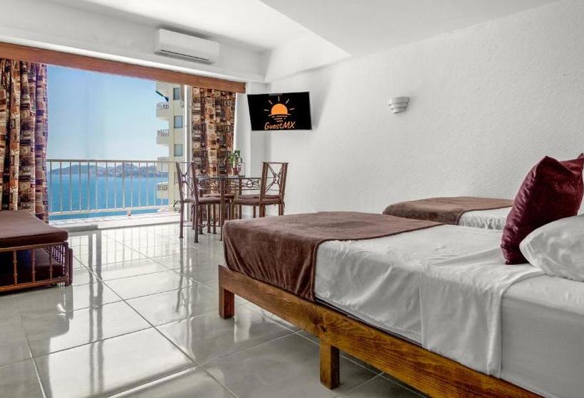 استودیوی استاندارد با چشم‌انداز دریا, Suites Torres Gemelas Vip