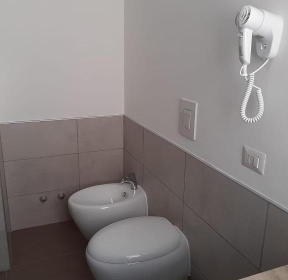 اتاق لوکس سه تخته, Sweet Suite Margherita B&b