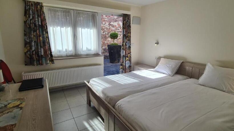 Номер Стандарт Индивидуальный, Alliance Hotel Ieper Centrum