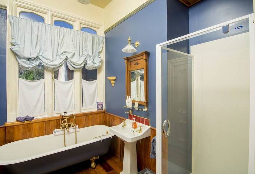 סוויטה דלוקס, Boutique Hotel Warwick House