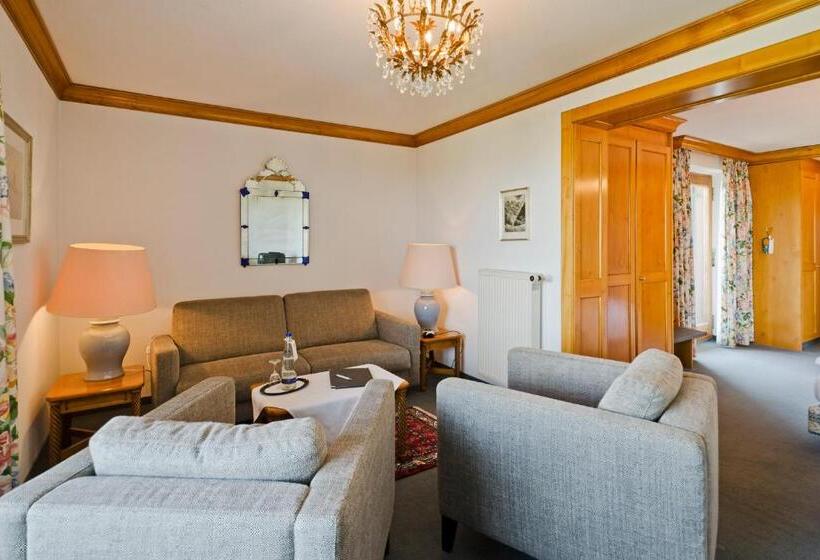 Quarto Estandar, Kaufmann